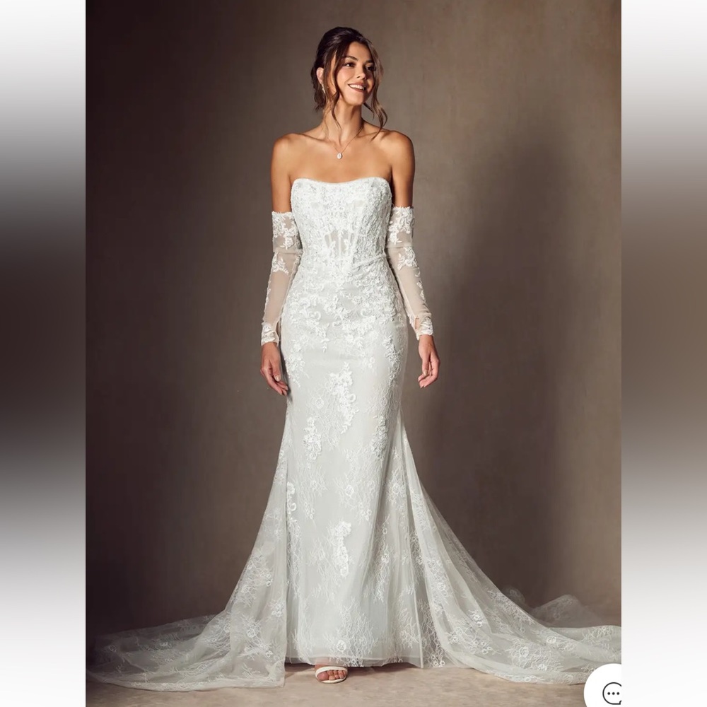 Elegant White Lace Off-Shoulder Dress